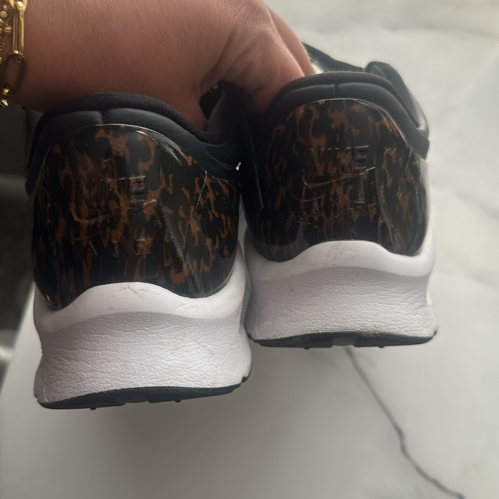 Leopard Nike - Picture 3 of 6